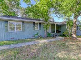 1352 Erckmann Dr, Mount Pleasant, SC 29464