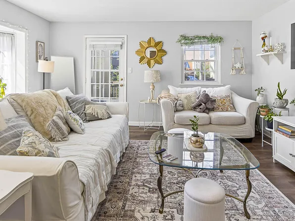 6467 New Market Way, Raleigh, NC 27615