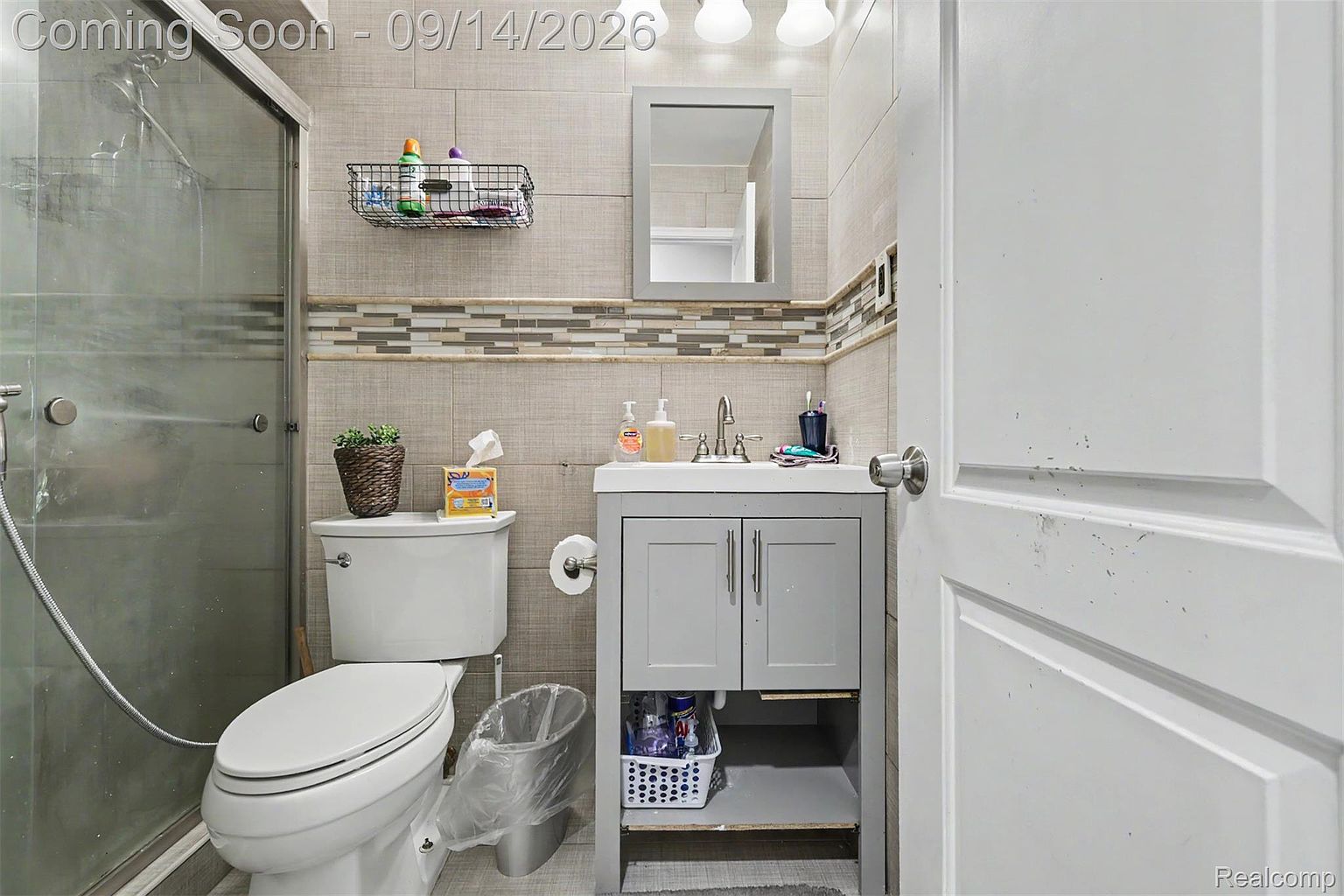 5741 Fairwood Dr, photo 16