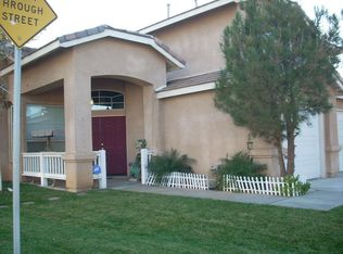 16595 Windcrest Dr, Fontana, CA 92337