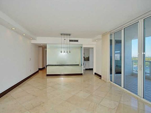 5th image of 4201 Collins Ave APT 1202