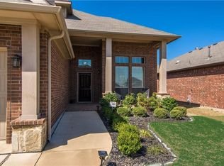 2353 Half Moon Bay Ln, Fort Worth, TX 76177