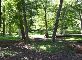 Fairfax Dr, Arlington, VA 22213