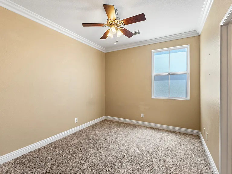 31035 Strawberry Tree Ln — Photo 30