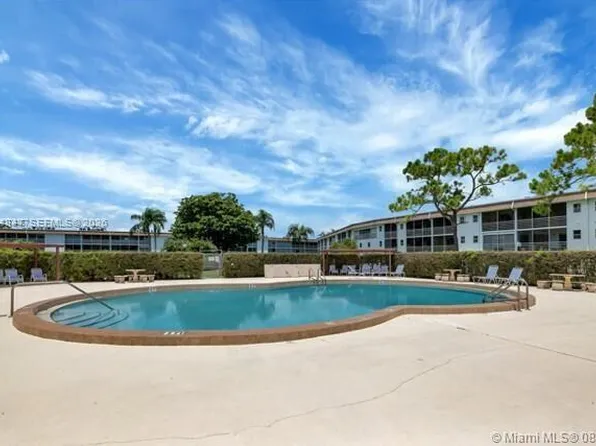3000 Springdale Blvd APT V207, Lake Worth, FL 33461