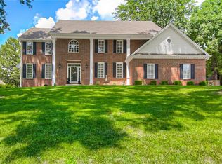 4313 SW Hickory Ln, Blue Springs, MO 64015