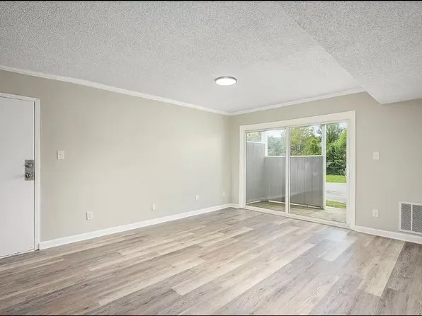 2624 Randleman Rd APT D, Greensboro, NC 27406