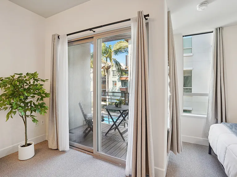 100 S Alameda St #371 — Photo 19