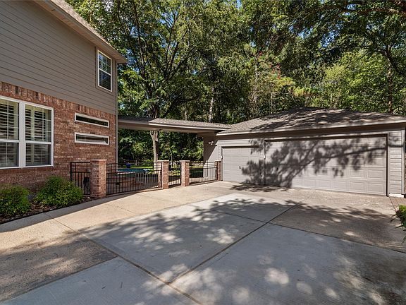 4th image of 66 Coldbrook Ct