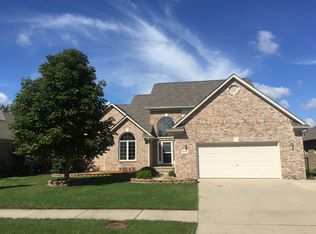 48587 Park Place Dr, Macomb, MI 48044