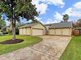 7307 Blanco Pines Dr, Humble, TX 77346
