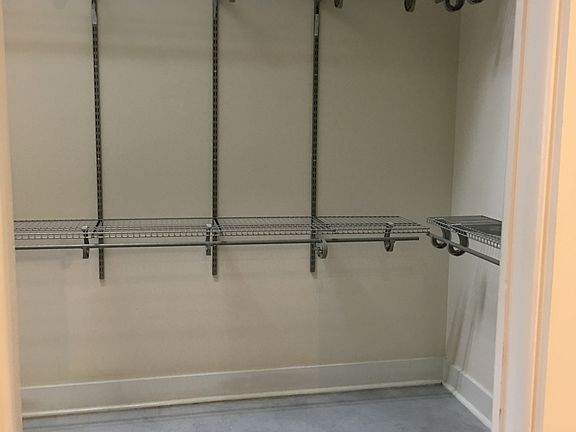 5th image of 425 N Andrews Ave APT 300
