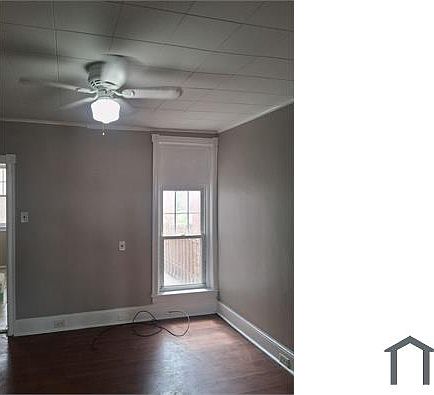 5th image of 4054 Creston St