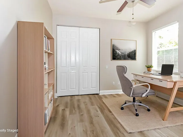 1755 Palisades Dr — Photo 15
