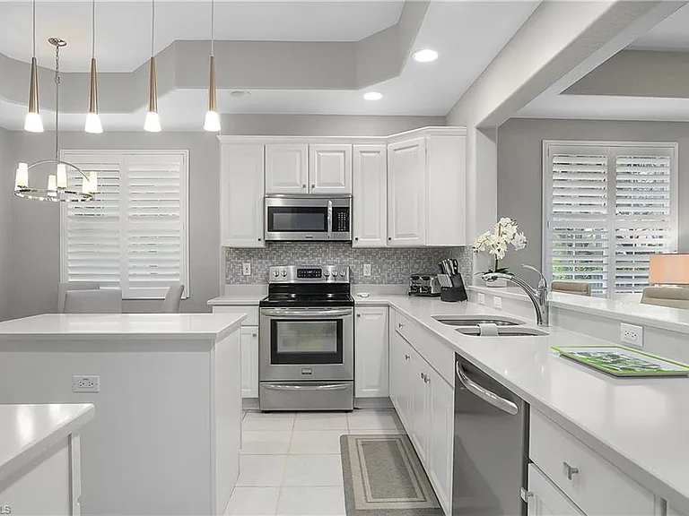 3099 Lancaster Dr #7-701 — Photo 7