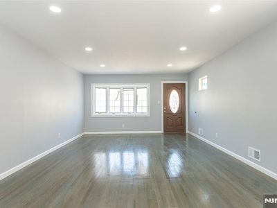 20 Isabella Ave, Bayonne, NJ, 07002