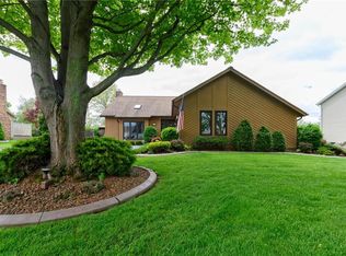 13 Clay Hl, Rochester, NY 14624