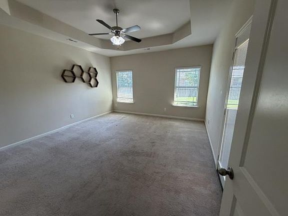 5th image of 313 Beaver Ridge Trl SW