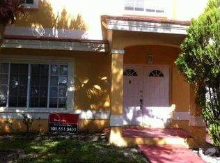 18881 NW 88th Ct, Hialeah, FL 33018