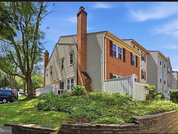2nd image of 11435 Appledowre Way #18