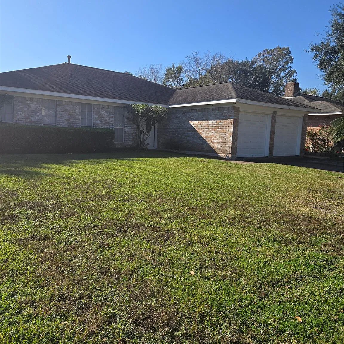 3 bed, 2.0 bath, 1795 sqft, $1,975 — Photo 1