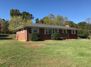 201 Jim Grady Rd, Morganton, NC 28655