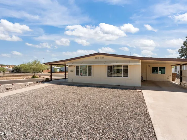 2045 W SMOKETREE Drive, Wickenburg, AZ 85390