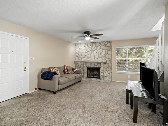 3rd image of 4107 Medical Dr #6201