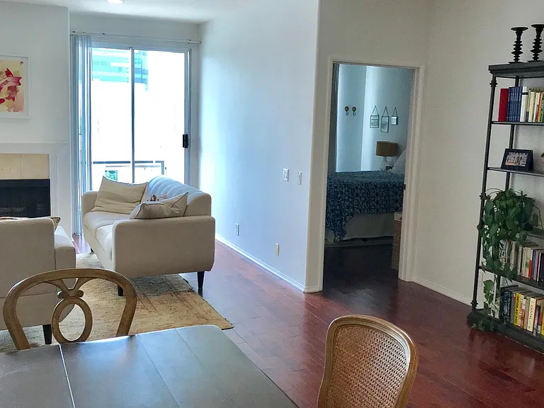 8349 Blackburn Ave #302 — Photo 237