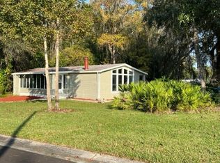 603 Sandalwood Ln, Wildwood, FL 34785