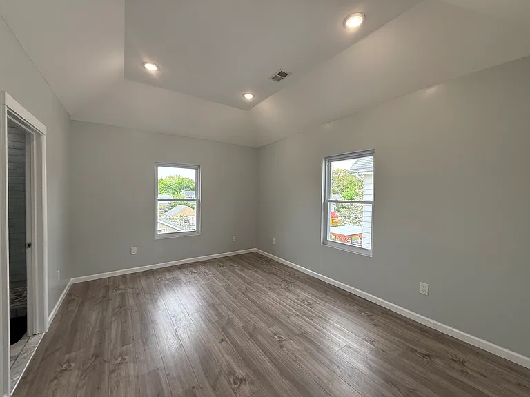 190 E Lindsley Rd #2 — Photo 11