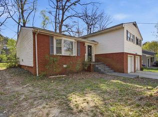 2459 Rockknoll Dr, Conley, GA 30288