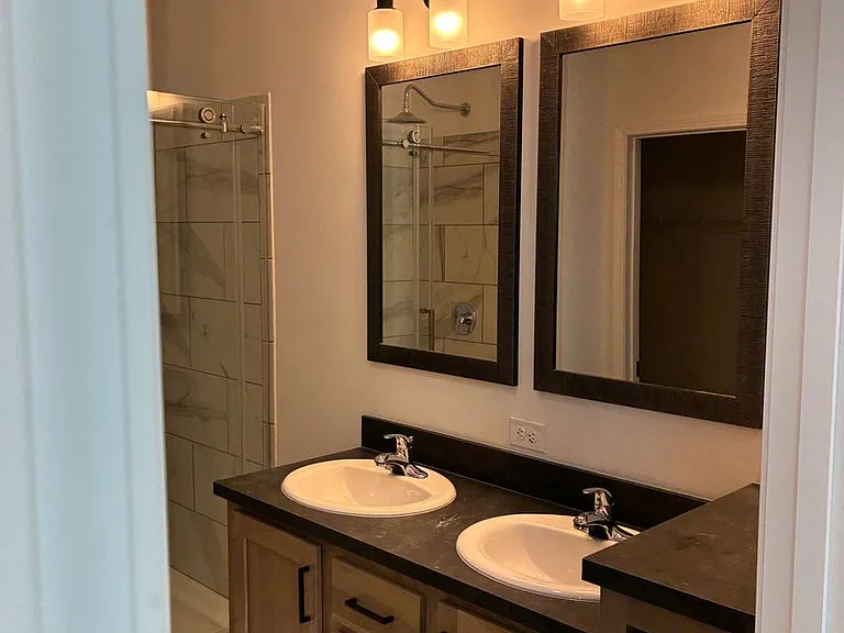 2517 S Banta Ave — Photo 17