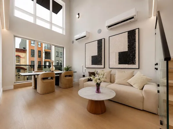 1009 Decatur St #2A, Brooklyn, NY 11207