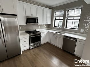 283 Lamartine St #1-11/3, Jamaica Plain, MA 02130