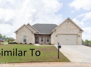 404 Falls Dr, Bonaire, GA 31005