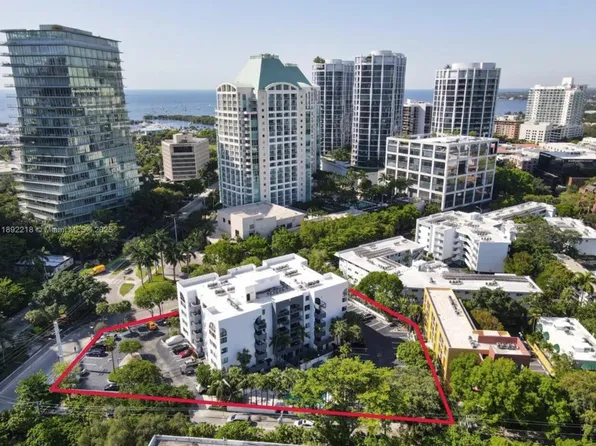 2713 Tigertail Ave #402, Miami, FL 33133