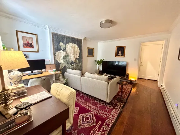 191 Classon Avenue image 2 of 8