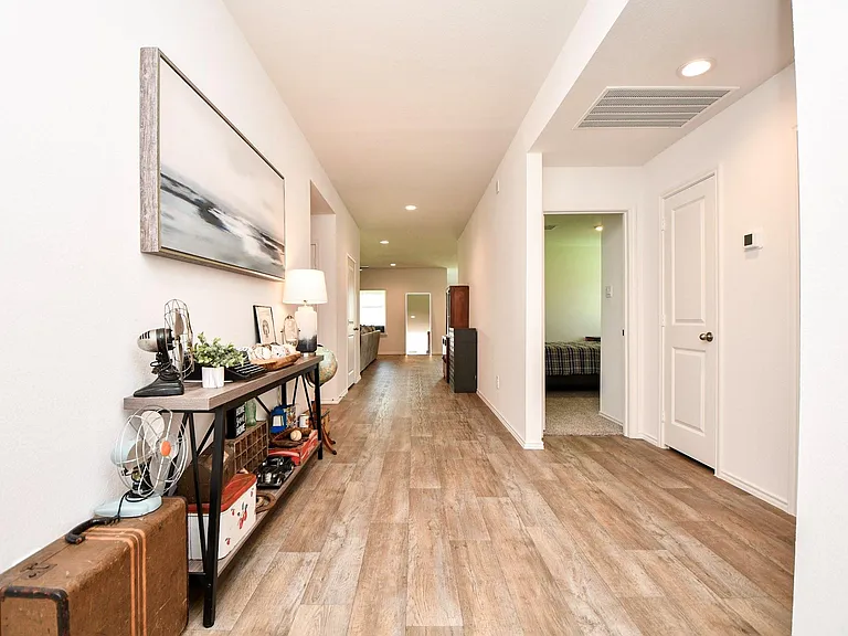 3008 Bur Landing Ln — Photo 5