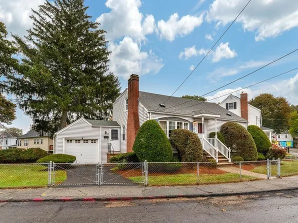 12 Shoemaker Rd, Lynn, MA 01904