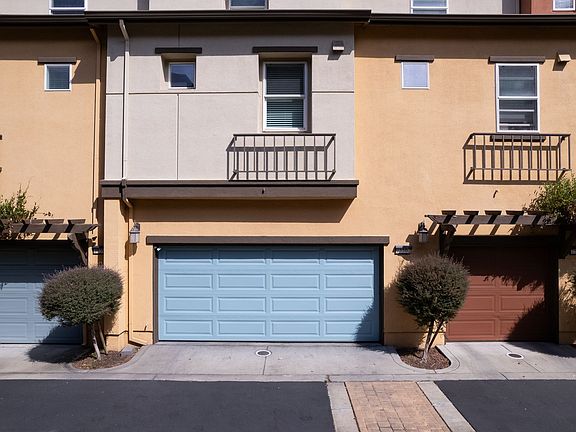 3rd image of 25502 Huntwood Ave