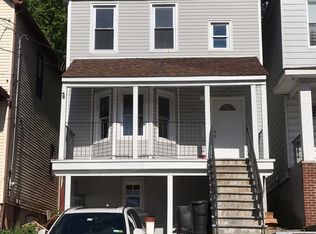 864 Van Duzer St, Staten Island, NY 10304