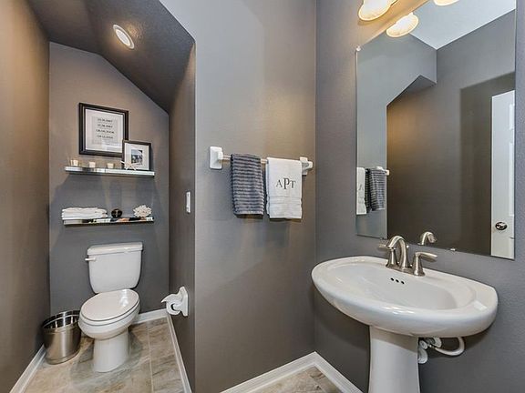 5th image of 4823 Woods Landing Ln