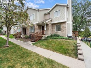 6915 Raymond Rd, Madison, WI 53719
