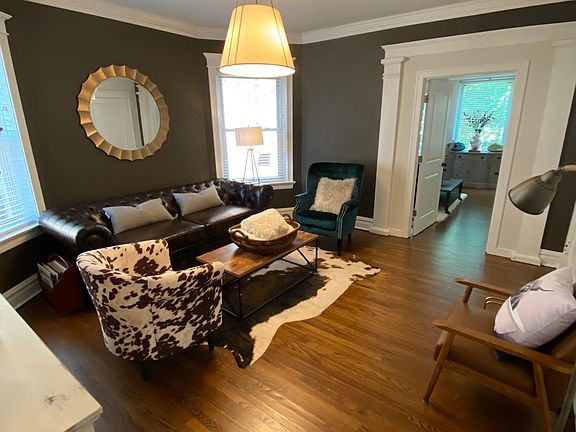 2nd image of 6522 N Greenview Ave #2