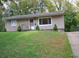 927 Cree Ave, Akron, OH 44305