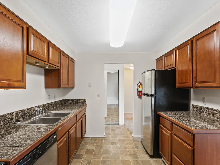 1418 W 6th Ave #203 — Photo 9