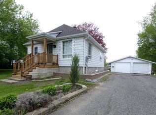 8942 Mitch Owens Rd, Ottawa, ON K0A1V0