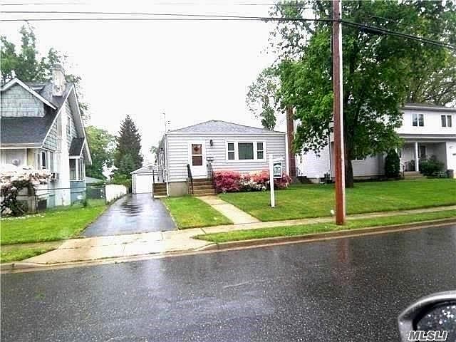 1st image of 46 Cherry St