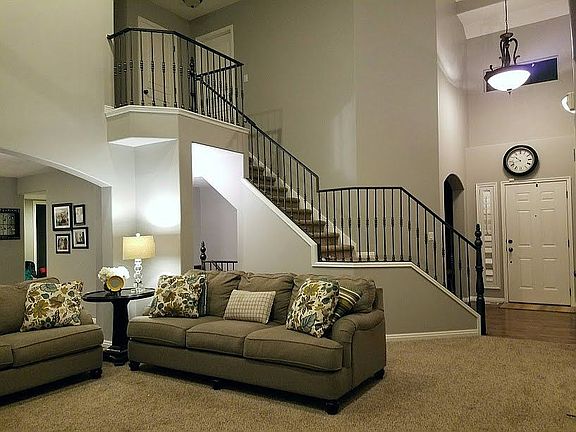 2nd image of 2124 N 2230 W